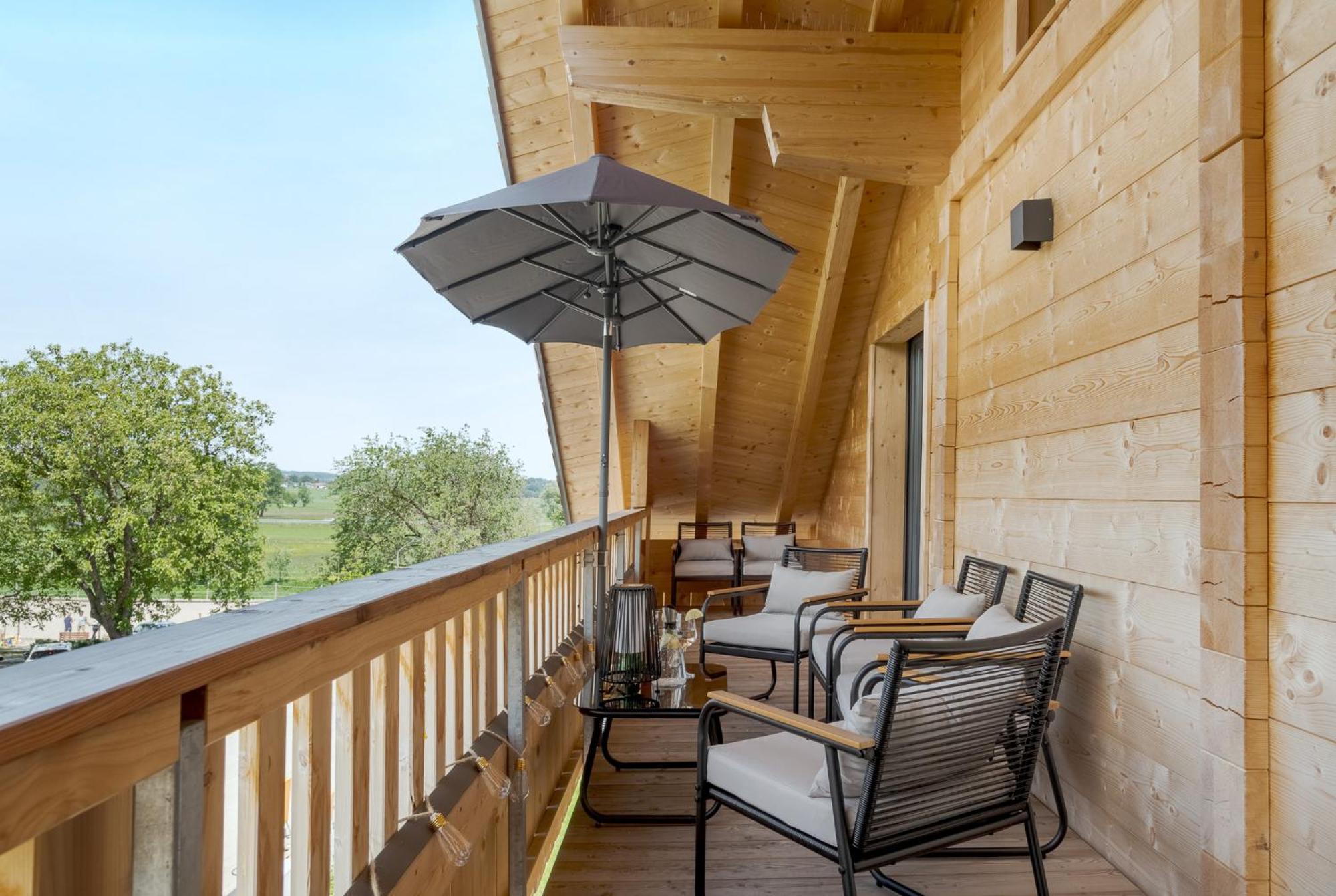 Fenjoy: Ferienapartment Mit Bergblick / Balkon / Bbq Bernau am Chiemsee Esterno foto